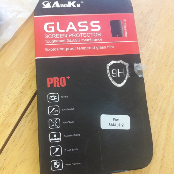 Phone cases - Picture 2 of 7